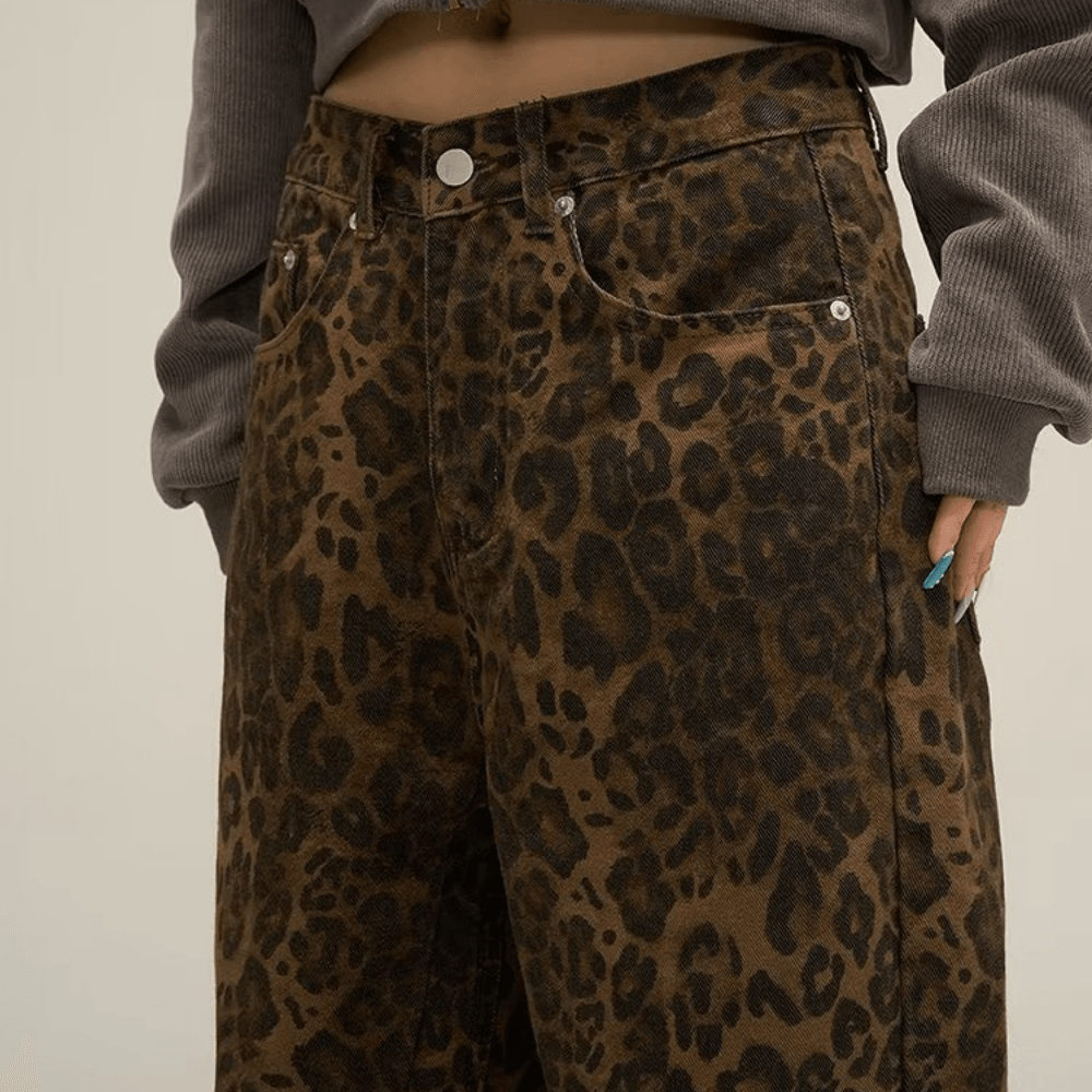 LUNA – Trendy Leopard-Print Wide-Leg Jeans