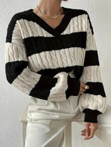 ZANOMI - Gestreepte Sweater met V-Hals