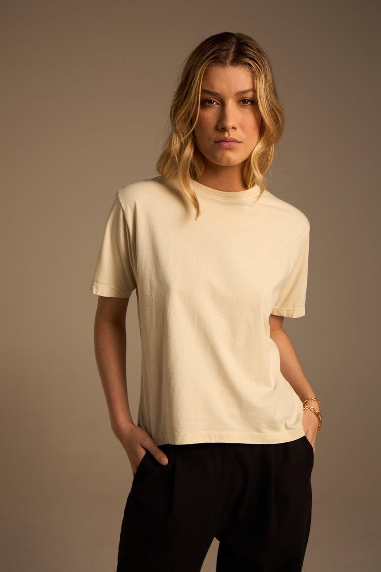 Blanche - Minimalistisch Casual T-shirt voor dames