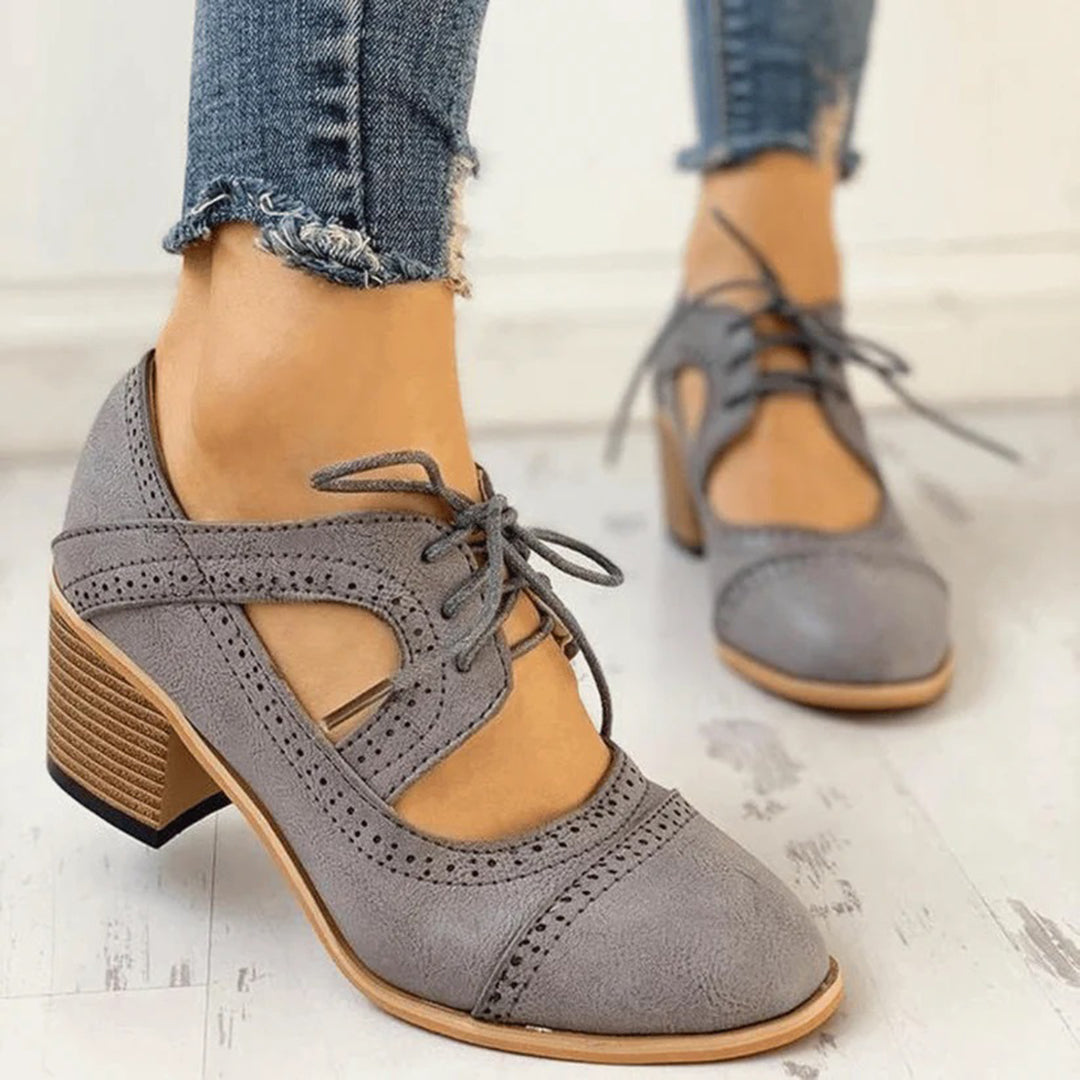 Antonella - Vintage Lace-Up Cutout Enkellaarsjes voor dames