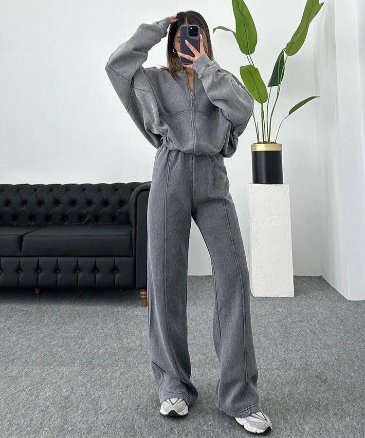 Brunhilda - Tracksuit met oversized ritssluiting voor dames