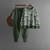 Laila - Knus gebreide Zebra-Stripe loungeset voor dames