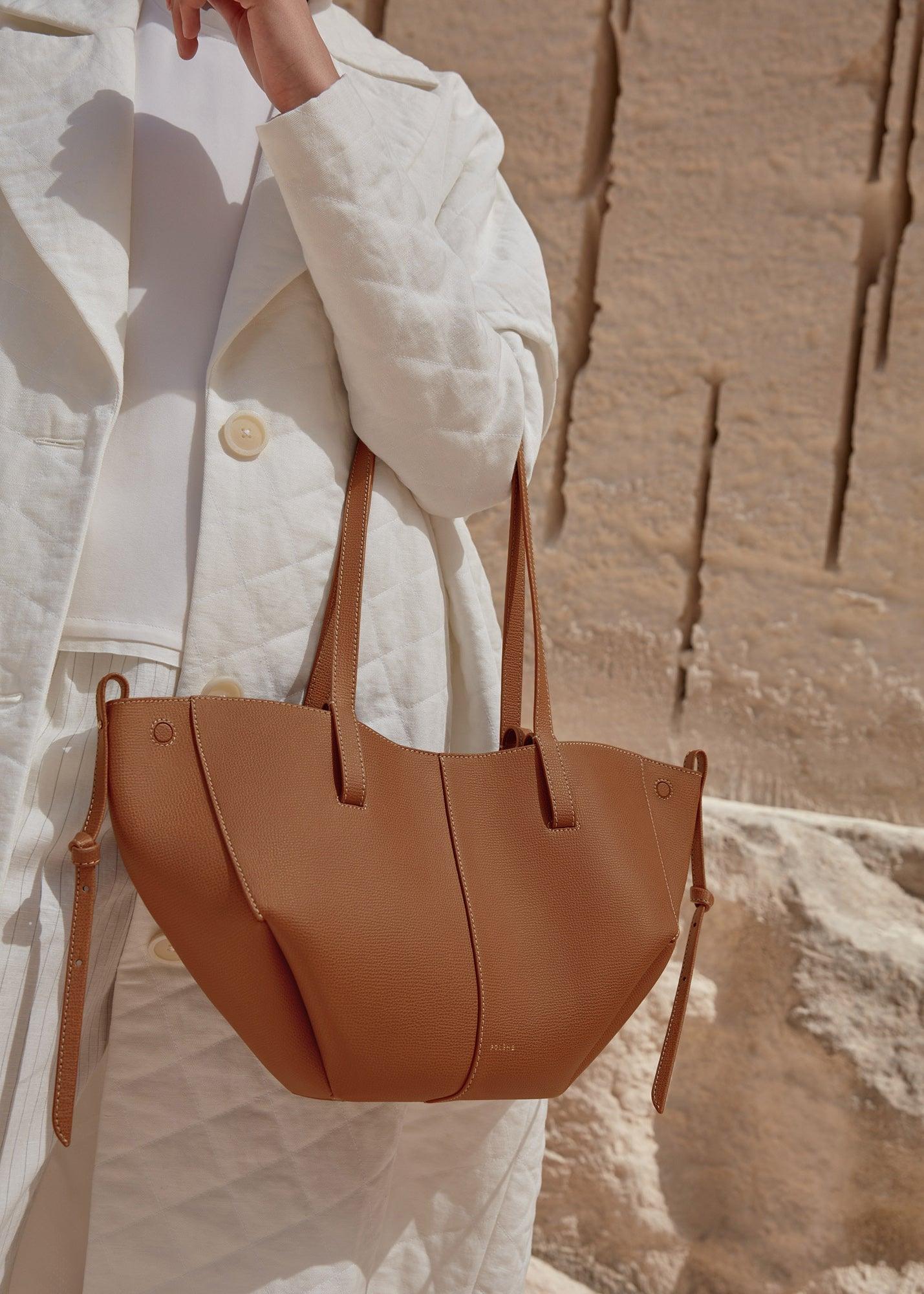 VULAR – Luxe Oversized Tote Bag voor Stijlvolle Dagelijkse Gebruik